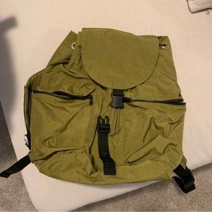 BAGGU Olive Large Sport Backpack